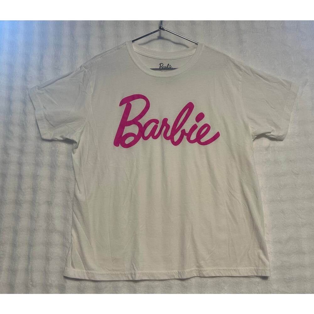 Barbie Pink Classic Logo T-Shirt Women's White Short Sleeve Size 2X/EEG/TTG